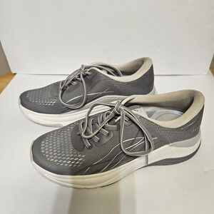 Dansko mens Tennis Shoes Size 7.5/38 Flaws‎ Of Discoloration See Pictures